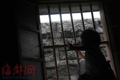 ����ǿ��Ů��3������������(��ͼ)