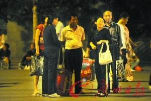 ��Ůɱ����ĸ��ʬ��������������������