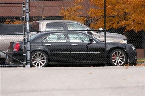 明年2月发布 新一代克莱斯勒300C首曝光 汽车之家 明年2月发布 新一代克莱斯勒300C首曝光 汽车之家