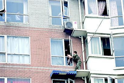 �����߽�2��Ů������8¥���ⰸ���տ���