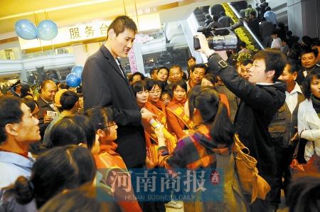 2.46����������Ҫ��Ů�����߳�1.7��(ͼ)