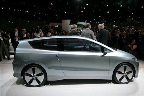 �ٹ����ͺ�2.44L ������Up!Lite��� ����֮��