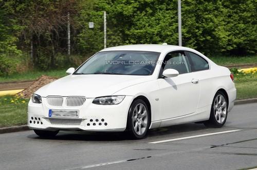 �����߳�չ�׷� 2011���3ϵ������Ϣ