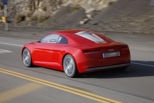 �����¼�Ԫ�������Լݰµ�e-tron���