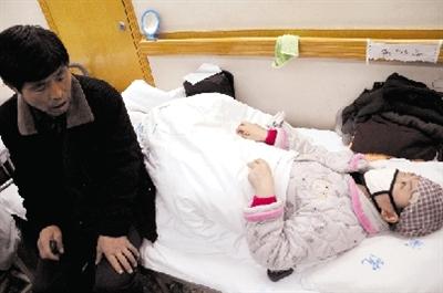 С���򻼰�Ѫ��Ů�������:���º����������뿪