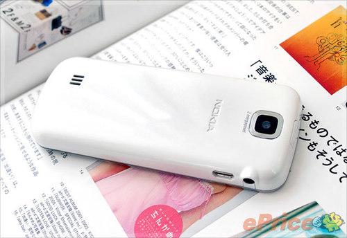 入门CDMA时尚手机 诺基亚3806详尽评测