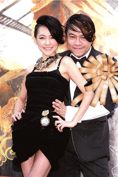 小s蔡康永新装亮相谈闪婚大s准婆婆盼其生12个