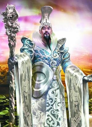 图文周润发玉帝造型曝光身着银色华服霸气外露