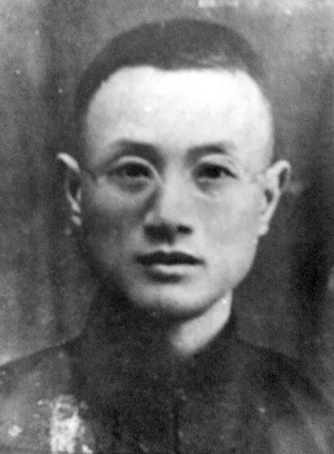 刘伯垂:"恶紫夺朱"寻正道