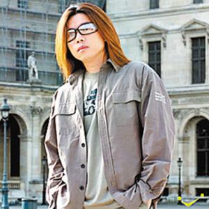 歌手郭峰否认自己已有妻女:一切都是误会