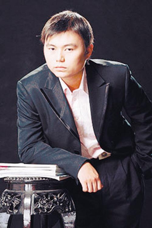 记者发现,不但有了张悦然这样的"80后"作家,更有了当年明月,唐家三少