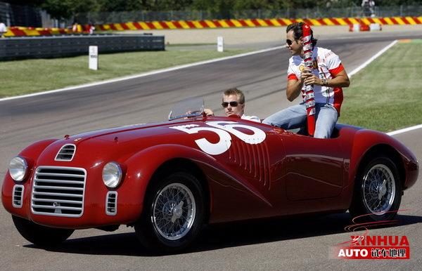 昭示着法拉利繁荣昌盛的的未来,而后者125 s则代表法拉利真正走上了