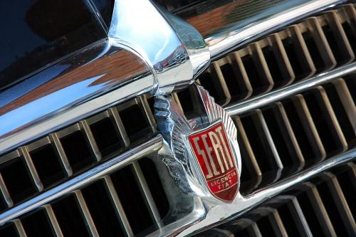 【西雅特seat早期车标】