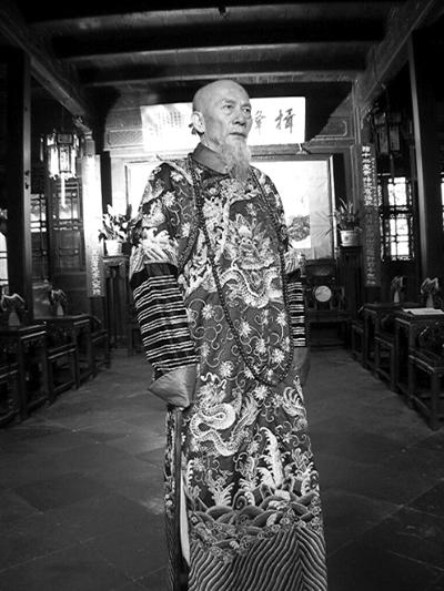 王冰在《走向共和》中塑造的李鸿章,得到观众的好评.