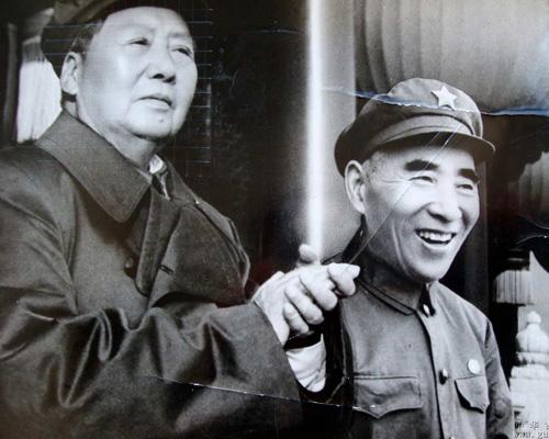 毛泽东怎样判断出林彪“是个阴险的两面派”？-中新网