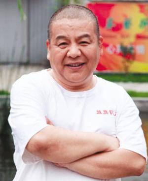 近日,相声演员刘惠为某电视台录制了一场节目,在节目中他聊美食,聊