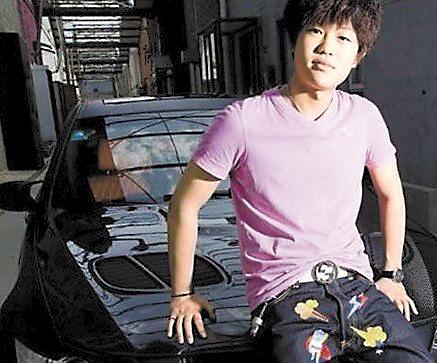 李天一确定为未成年人 曾寻衅滋事或加重量刑