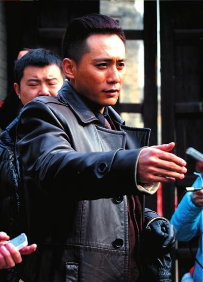 刘烨爱在孩子面前"装惨":要让他知爸爸挣钱不易