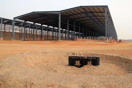 河南一企业非法占地百亩建砖厂 遭查处后仍施工