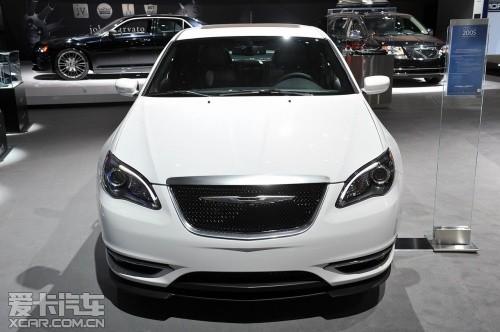 克莱斯勒200 S