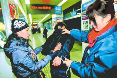 北京反扒女警显神威 高学历"90后"担重任(图)