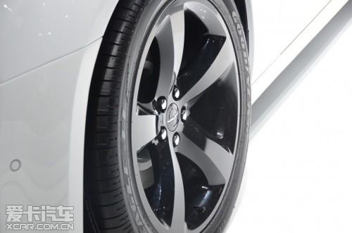 ����˹��300S