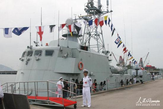 专家:红箭级导弹艇可"狼群伏击" 适合南海维权