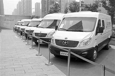 江淮星锐新一代防弹运钞车交付使用