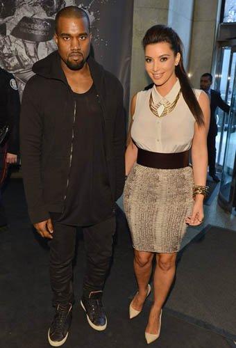 ����Ů�ǽ𡤿���ɺ��ʾ����Լ�̥�̱��ഺ