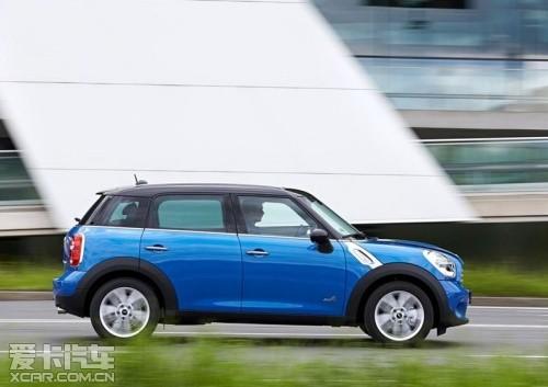 MINI COOPER COUNTRYMAN ALL4