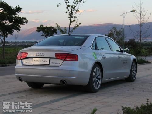 �µ�A8L 40 Hybrid