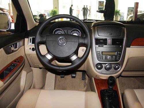 ��� ȫ�¿�Խ 1.5L MT