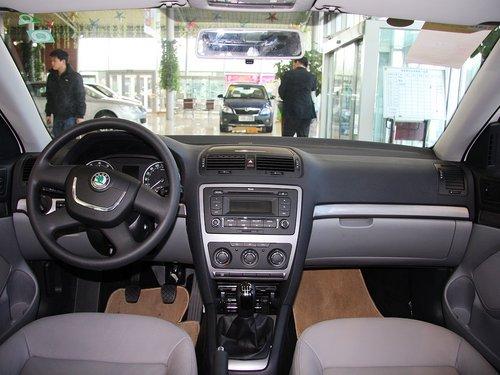 ˹�´� 1.6L �ֶ� �п�̨����