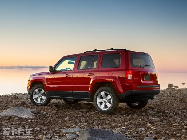 Jeep2014款自由客