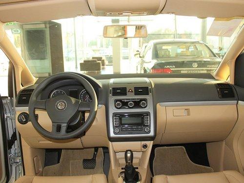 �Ϻ����� ;�� 1.4TSI DSG �п�̨����