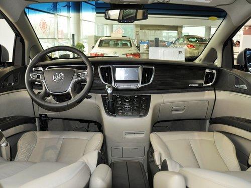 ��� ���GL8 3.0L AT �п�̨����