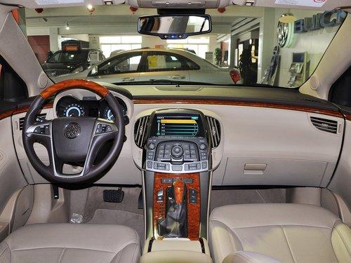 ��� ��Խ 2.4L AT �п�̨����