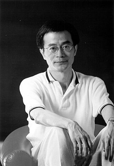 李国修台湾屏风艺术总监李国修先生因大肠癌,于7月2日凌晨3时34分,在