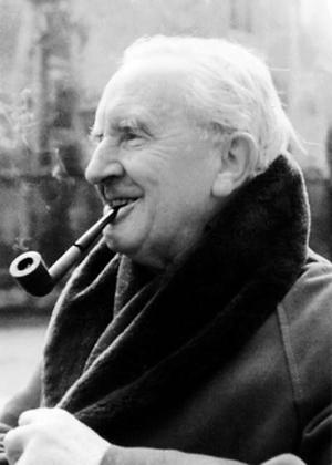 《霍比特人》和《魔戒》的作者托尔金也入选了英国文学通史.