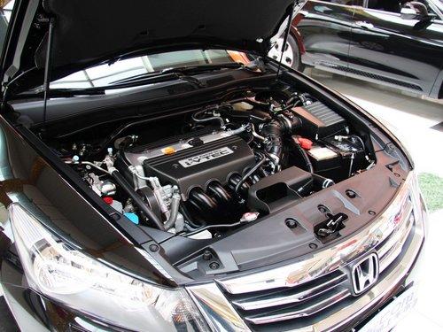 �������� 2.4L �Զ� ǰ�������ײ���д