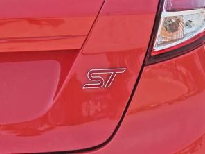 ����2013����껪ST