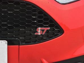 ����2013����껪ST