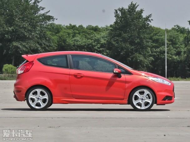 ����2013����껪ST