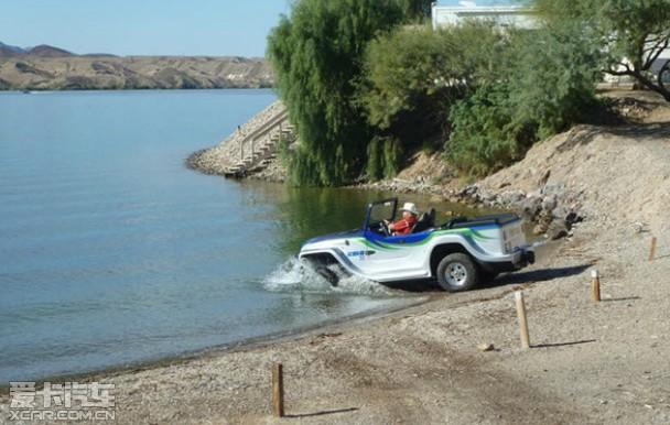 最快水陆两栖车美洲豹上市 约合82万元