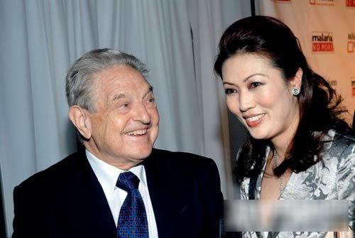 ����˹��Ů��