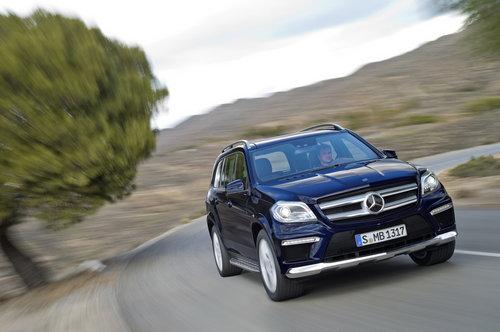 汽车频道  全新gl 500大气硬朗的外观设计突显出梅赛德斯-奔驰suv家族