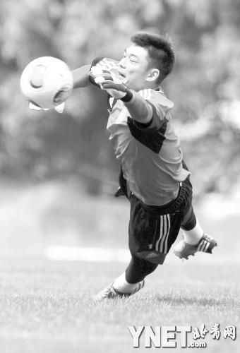 ���Ͻ�һ���ȹ��˹��������Ž���λ�� 