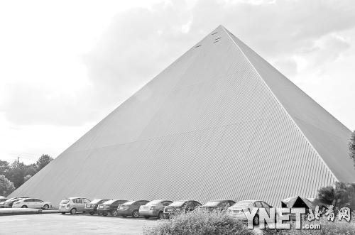 ��Զ��ǡ���һ��ò�ƽ������ľ��ͽ���