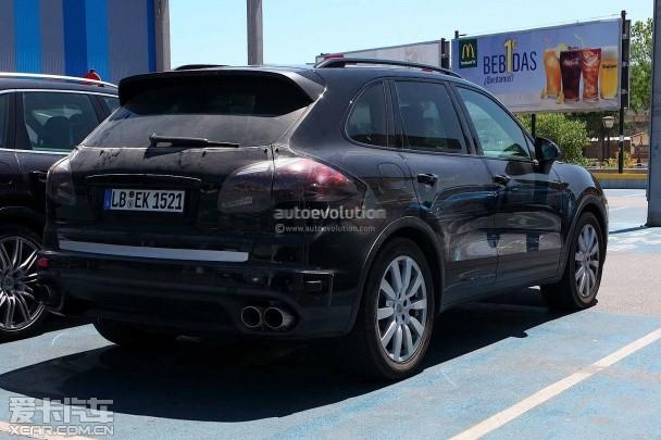 �±�ʱ�ݿ�������ٶ��ع�