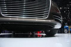 �����Ϳ���ʻ80km �µ�A6L e-tronʵ��